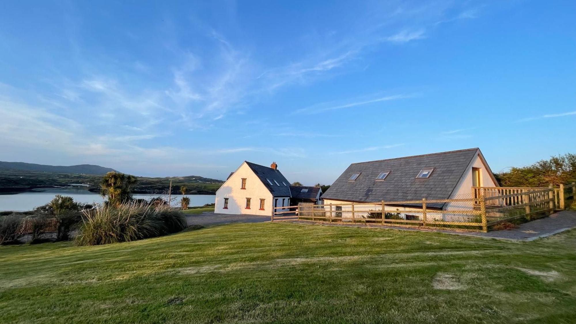 Seafront House With Own Private Pier In Gunpoint, Schull, West Cork Villa Seafort Exteriör bild