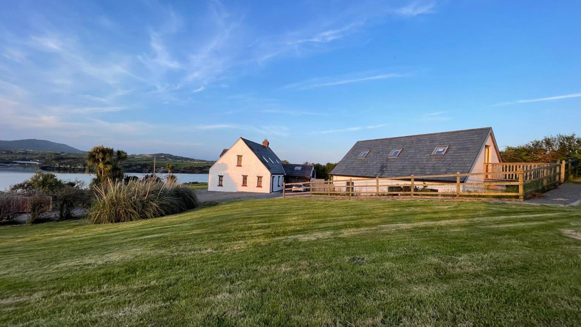 Seafront House With Own Private Pier In Gunpoint, Schull, West Cork Villa Seafort Exteriör bild